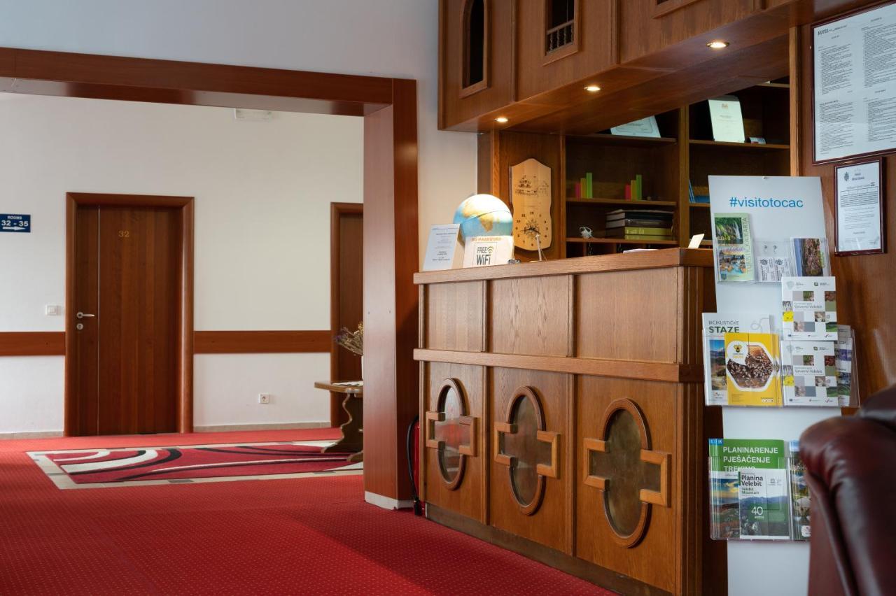 Hotel Mirni Kutak Otočac Εξωτερικό φωτογραφία