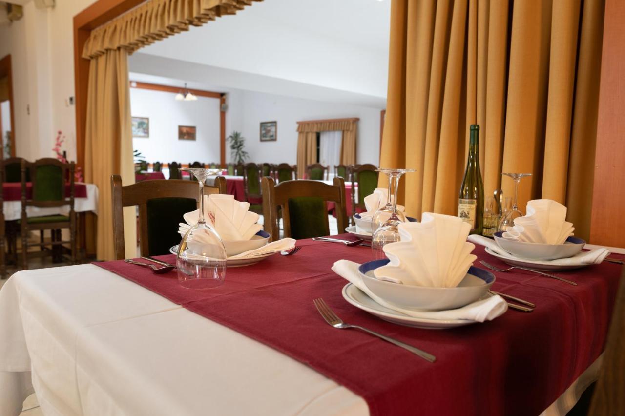 Hotel Mirni Kutak Otočac Εξωτερικό φωτογραφία